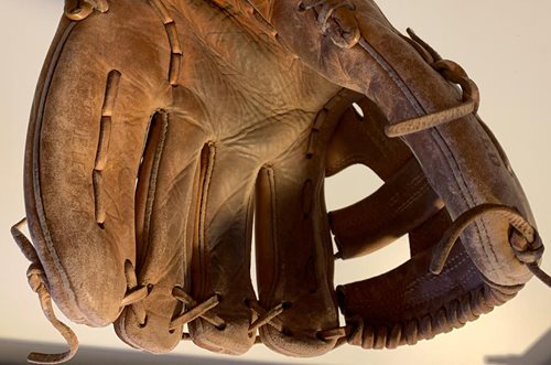 Glove-2-(1).jpg